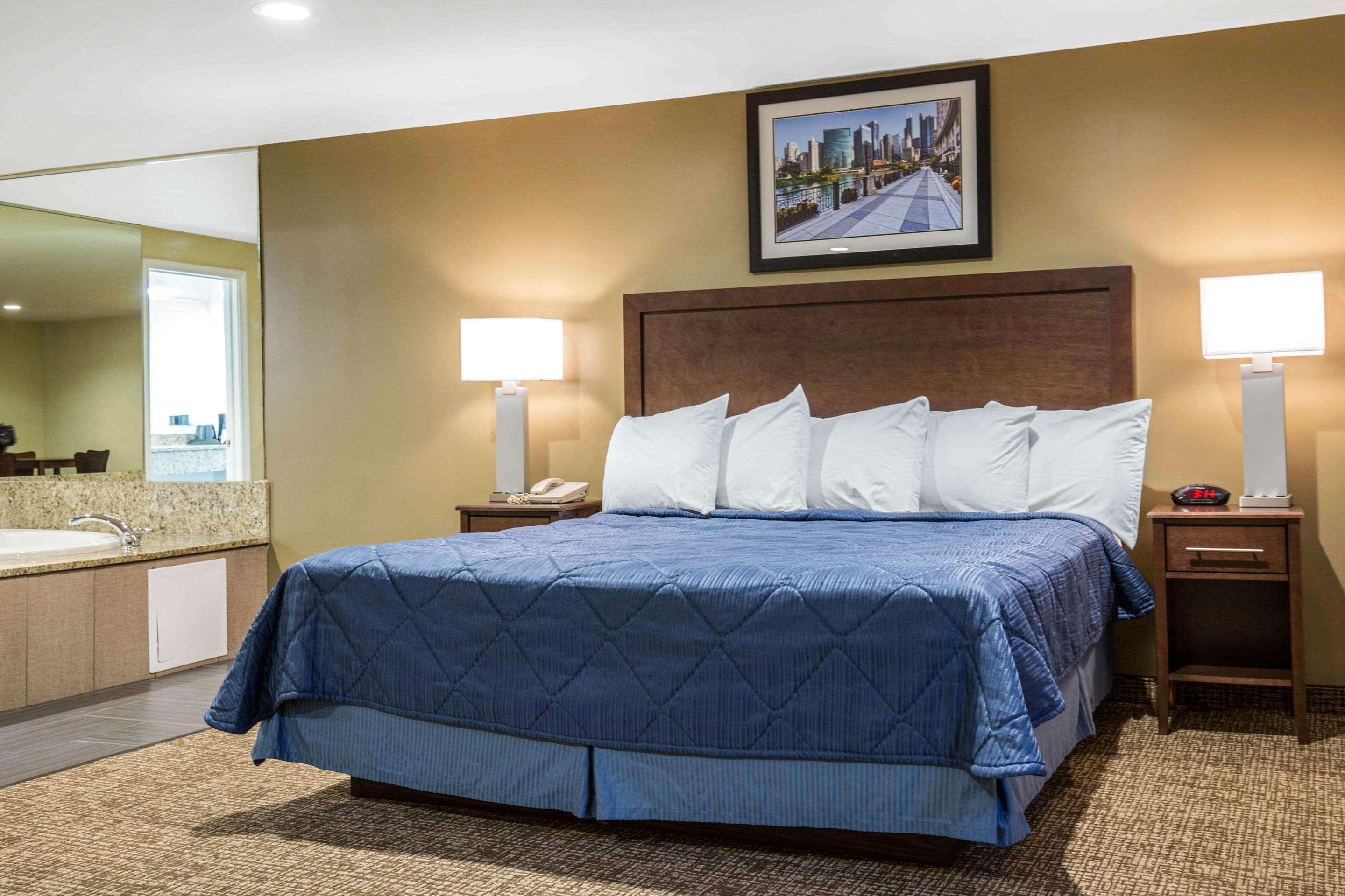 Rodeway Inn Lyons - La Grange Zewnętrze zdjęcie