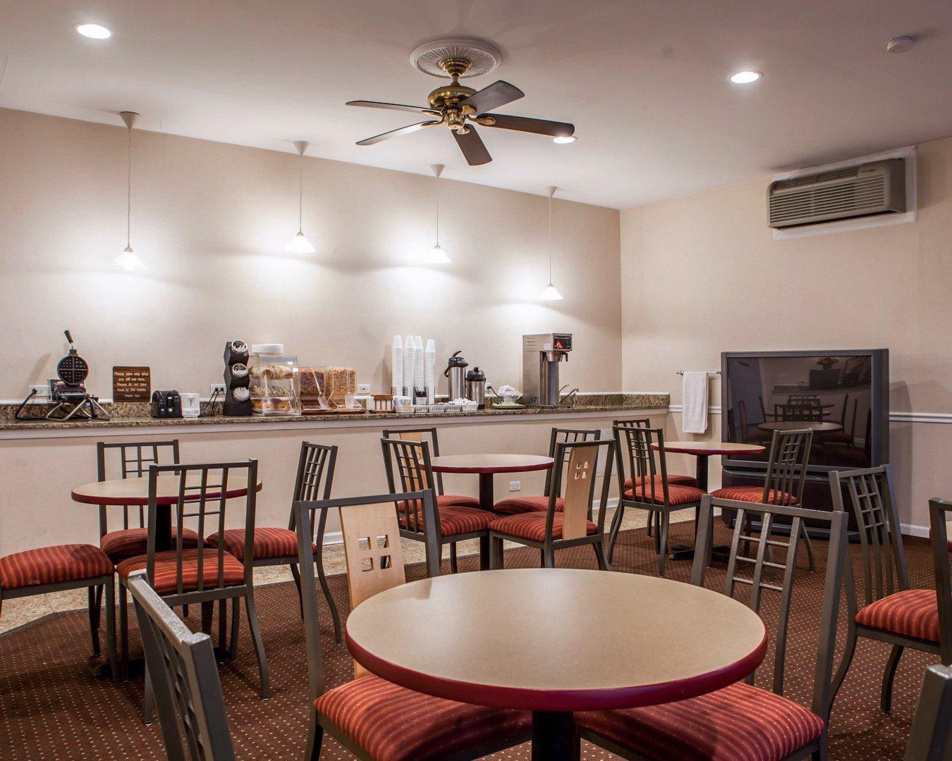 Rodeway Inn Lyons - La Grange Zewnętrze zdjęcie