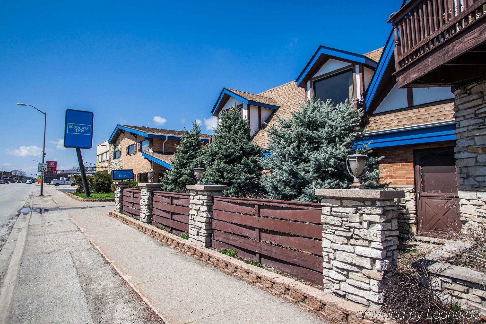Rodeway Inn Lyons - La Grange Zewnętrze zdjęcie
