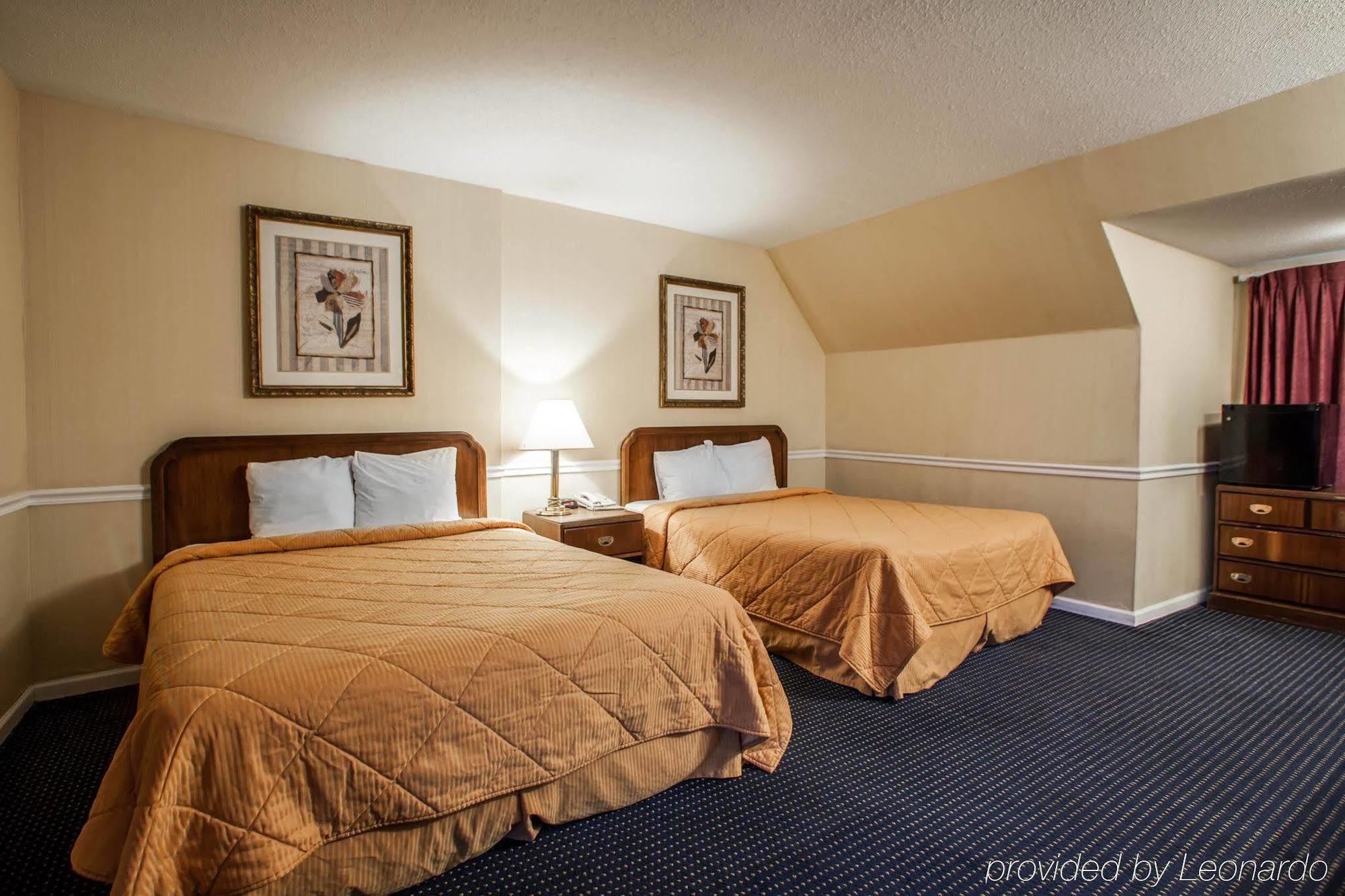 Rodeway Inn Lyons - La Grange Zewnętrze zdjęcie
